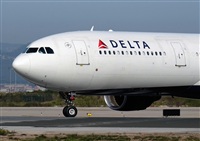 Adolfmalet-Spotters Barcelona-El Prat. Click to see full size photo