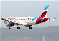 Adolfmalet-Spotters Barcelona-El Prat. Click to see full size photo
