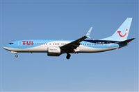 �Oscar Mart�nez spotter Barcelona el Prat. Click to see full size photo