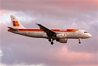 Pere  Escala - Spotters Barcelona-El Prat. Click to see full size photo