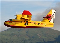 Anonymous aviation photographer-AIRE.ORG. Click to see full size photo