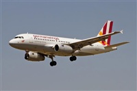 Jordi Rull Dalmau.Spotters BCN-El Prat. Click to see full size photo