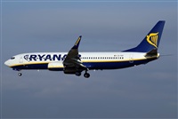 Adolfmalet-Spotters Barcelona-El Prat. Click to see full size photo