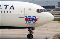 Jordi Rull Dalmau.Spotters BCN-El Prat. Click to see full size photo