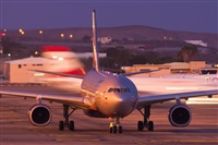 Saimon J Rodriguez   -   Canary Islands Spotting. Click to see full size photo
