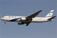Jorge Medina - Spotters Barcelona - El Prat. Click to see full size photo