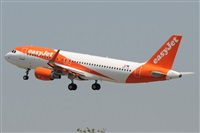 Gabriele Fontana - Tuscan Aviation. Click to see full size photo