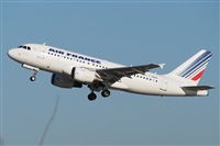 Adolfmalet-Spotters Barcelona-El Prat. Click to see full size photo