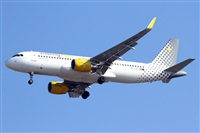 Adolfmalet-Spotters Barcelona-El Prat. Click to see full size photo