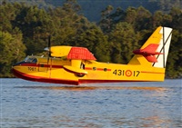 Anonymous aviation photographer-AIRE.ORG. Click to see full size photo