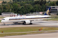 Gabriele Fontana - Tuscan Aviation. Click to see full size photo