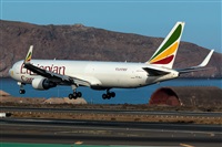 Romn Valladares-Gran Canaria Spotters. Click to see full size photo