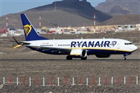 Alfonso Sols - Asociacin Canary Islands Spotting. Click to see full size photo