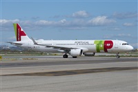 �Vicente Aguil�. Click to see full size photo