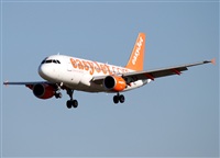 Alex Carneiro-www.portugalspotters.org. Click to see full size photo