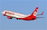 Adolfmalet-Spotters Barcelona-El Prat. Click to see full size photo