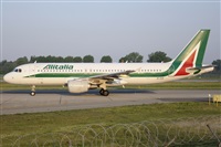 Gabriele Fontana - Tuscan Aviation. Click to see full size photo