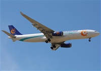 julio cesar bustamante- clickspotters. Click to see full size photo