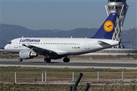 Adolfmalet-Spotters Barcelona-El Prat. Click to see full size photo