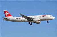 Jordi Rull Dalmau.Spotters BCN-El Prat. Click to see full size photo