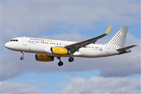Jordi Rull Dalmau.Spotters BCN-El Prat. Click to see full size photo