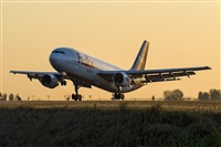 Ramon Jordi. Click to see full size photo