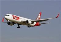 Adolfmalet-Spotters Barcelona-El Prat. Click to see full size photo