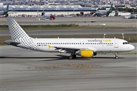 Cele - Spotters BCN. Click to see full size photo