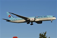 �Oscar Mart�nez spotter Barcelona el Prat. Click to see full size photo