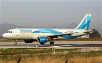 Adolfmalet-Spotters Barcelona-El Prat. Click to see full size photo