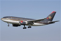 Jos Miguel Bernases - Noisy Spotters. Click to see full size photo