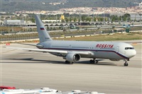 Adolfmalet-Spotters Barcelona-El Prat. Click to see full size photo