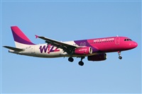Jordi Rull Dalmau.Spotters BCN-El Prat. Click to see full size photo