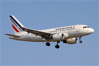 Jordi Rull Dalmau.Spotters BCN-El Prat. Click to see full size photo