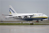 �Vicente Aguil�. Click to see full size photo