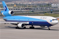 Rubn Gil - Noisy Spotters. Click to see full size photo