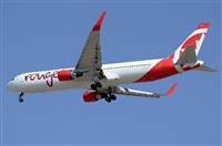 Adolfmalet-Spotters Barcelona-El Prat. Click to see full size photo