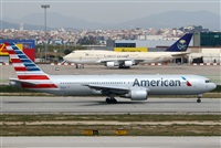 Adolfmalet-Spotters Barcelona-El Prat. Click to see full size photo
