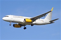 Jordi Rull Dalmau.Spotters BCN-El Prat. Click to see full size photo