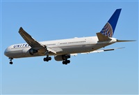 Adolfmalet-Spotters Barcelona-El Prat. Click to see full size photo