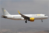 Gabriele Fontana - Tuscan Aviation. Click to see full size photo