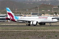 Alfonso Sols - Asociacin Canary Islands Spotting. Click to see full size photo
