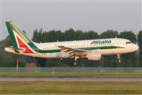 Gabriele Fontana - Tuscan Aviation. Click to see full size photo