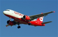 Adolfmalet-Spotters Barcelona-El Prat. Click to see full size photo