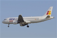 Adolfmalet-Spotters Barcelona-El Prat. Click to see full size photo
