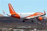 Adrin Alonso Lemes - Lanzarote Spotters. Click to see full size photo