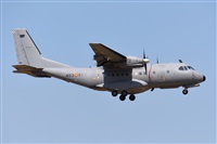 Anonymous aviation photographer-AIRE.ORG. Click to see full size photo