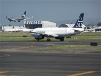 Ivn Cabrero. Spotters Mxico City. Click to see full size photo