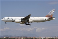 Jos Miguel Bernases - Noisy Spotters. Click to see full size photo