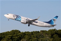 Jordi Rull Dalmau.Spotters BCN-El Prat. Click to see full size photo